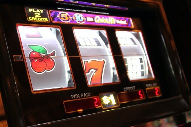 UNLV Football Offers Las Vegas Slot Machine