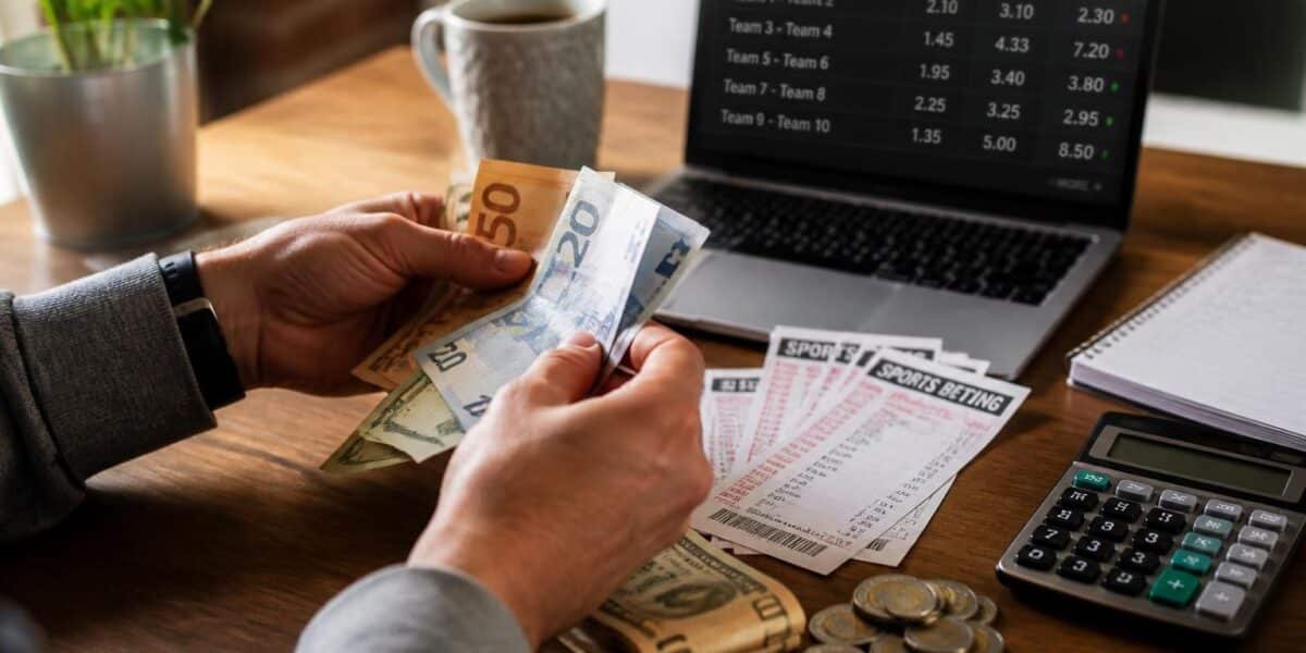discover expert betting guides with essential tips to effectively manage your betting bankroll and maximize your chances of success.
